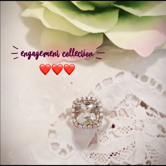 Jewelry - 3.76ctw Genuine Peridot & White Sapphire 10K